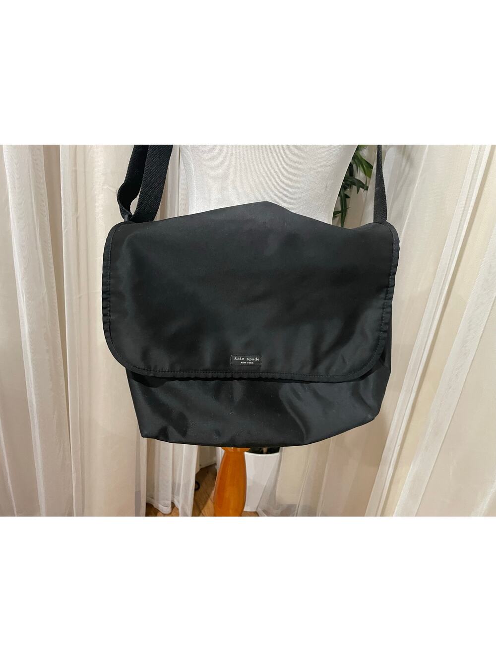 Kate Spade Black Crossbody bag